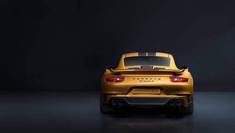 Illustration for article titled Thank God Porsche Made The 911 Turbo S Even More Expensive And More Importantly Gold